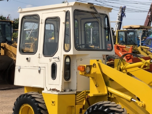 ขายรถตักล้อยาง KOMATSU WA30-2 (3,XXX ชั่วโมง) นำเข้าเองจากญี่ปุ่น สภาพสวยพร้อมใช้