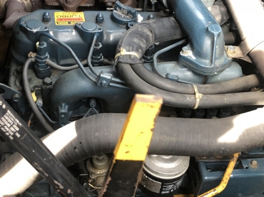 ขายรถตักล้อยาง TCM 810A-2 (เทียบเท่า WA30) (1,XXX ชั่วโมง) นำเข้าเองจากญี่ปุ่น สภาพสวยพร้อมใช้  มีVDOครับ