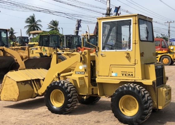 ขายรถตักล้อยาง TCM 810A-2 (เทียบเท่า WA30) (1,XXX ชั่วโมง) นำเข้าเองจากญี่ปุ่น สภาพสวยพร้อมใช้  มีVDOครับ