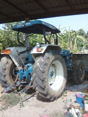 ขายรถไถ FORD 2 เพลา รุ่น 7610 รถพร้อมใช้ เอกสารเล่มทะเบียน