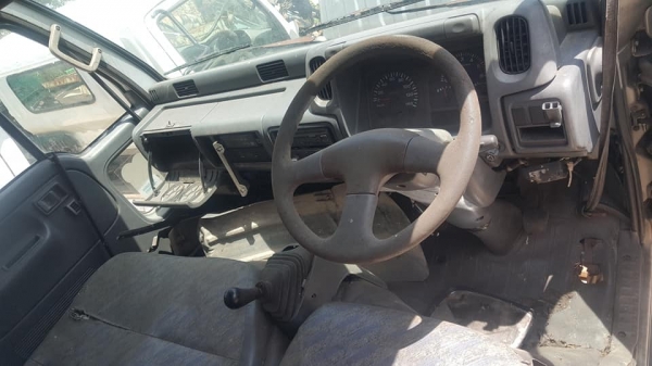 SALE*ขายถูกด่วนๆหัวเก๋ง รถบรรทุก 4ล้อใหญ่ ,6 ล้อเล็ก /CABIN NISSAN:CABSTAR สินค้าเก่านอก ขายตามสภพ