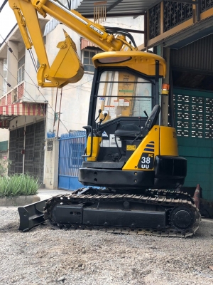 รถขุด KOMATSU PC38uu-2  รถเก่านอกสภาพสวย เครื่องปั้มดีเยี่ยม เอวแน่น ช่วงล่างเต็ม แทรกเหล็กใหม่ บุ้งกี๋ใหม่ พร้อมเช็คระบบ ทำสี  เก็บงานรั่วซึ่ม พร้อมใช้งาน เอกสารอินวอยครบ  (คอลโทนน้ำมัน)  ราคา330,000บาท  รถขุดดีมีคุณภาพต้อง #ร้านแสนเจริญแทรกเตอร์  สนใจติ