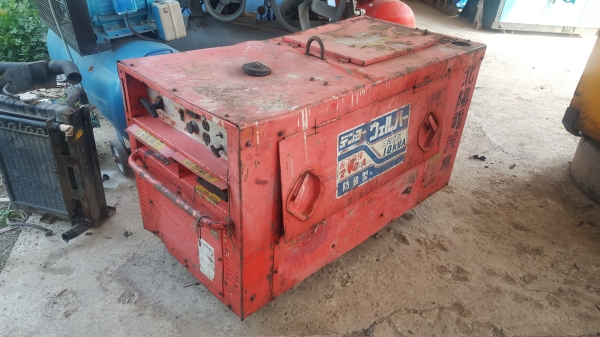 SALE FROM JAPAN เครื่องเชื่อมพร้อมชุดปั่นไฟDENYO เครื่องยนต์ดีเซล ,3 สูบ , สินค้าเก่านอก ขายตามสภาพ