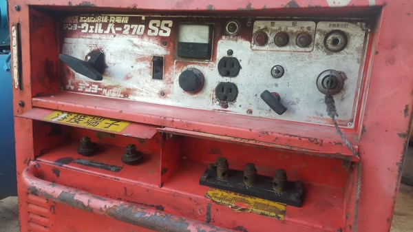 SALE FROM JAPAN เครื่องเชื่อมพร้อมชุดปั่นไฟDENYO เครื่องยนต์ดีเซล ,3 สูบ , สินค้าเก่านอก ขายตามสภาพ SALE FROM JAPAN เครื่องเชื่อมพร้อมชุดปั่นไฟDENYO เครื่องยนต์ดีเซล ,3 สูบ , สินค้าเก่านอก ขายตามสภาพ