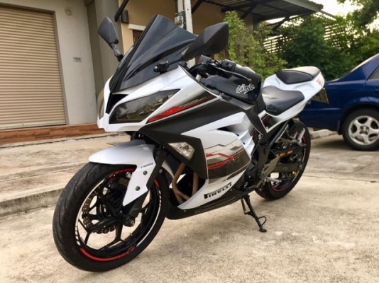 ขาย Ninja 300 abs ปี14 ราคา ถูก 67,000 บาท ราคานี้อย่าคิดนาน สภาพพอสวย แต่เครื่องดี ไมล์ 22xxx ของแต ขาย Ninja 300 abs ปี14 ราคา ถูก 67,000 บาท ราคานี้อย่าคิดนาน สภาพพอสวย แต่เครื่องดี ไมล์ 22xxx ของแต