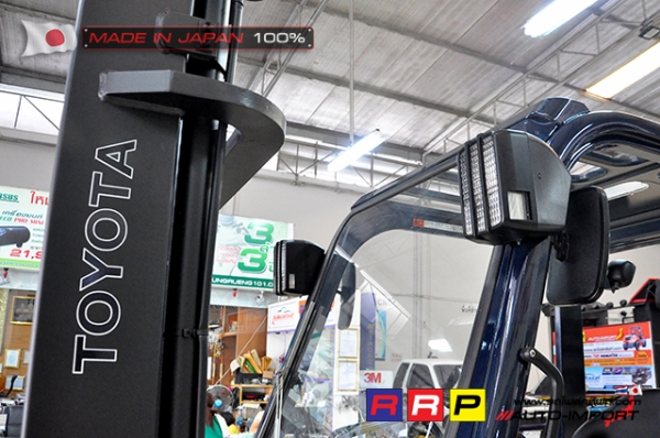 ขายรถโฟล์คลิฟท์มือสอง TOYOTA รุ่น 7FDJ30-12786 นำเข้าจากประเทศญี่ปุ่น 100\% ไม่เคยใช้งานในไทย