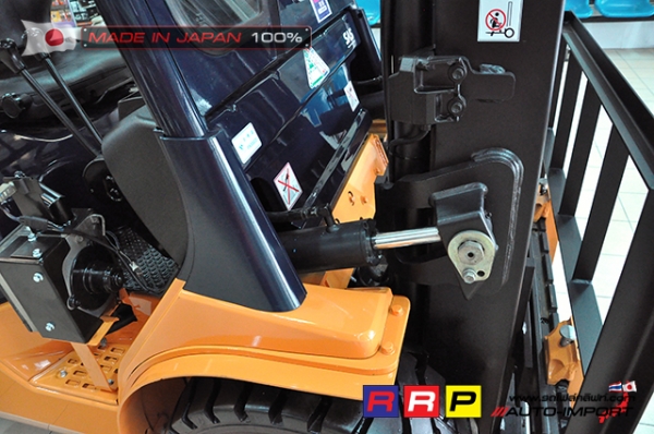 ขายรถโฟล์คลิฟท์มือสอง TOYOTA รุ่น 7FDJ30-12786 นำเข้าจากประเทศญี่ปุ่น 100\% ไม่เคยใช้งานในไทย