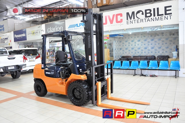 ขายรถโฟล์คลิฟท์มือสอง TOYOTA รุ่น 7FDJ30-12786 นำเข้าจากประเทศญี่ปุ่น 100\% ไม่เคยใช้งานในไทย