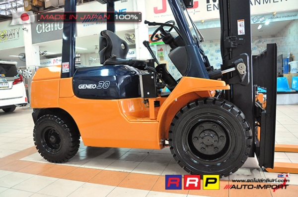 ขายรถโฟล์คลิฟท์มือสอง TOYOTA รุ่น 7FDJ30-12786 นำเข้าจากประเทศญี่ปุ่น 100\% ไม่เคยใช้งานในไทย