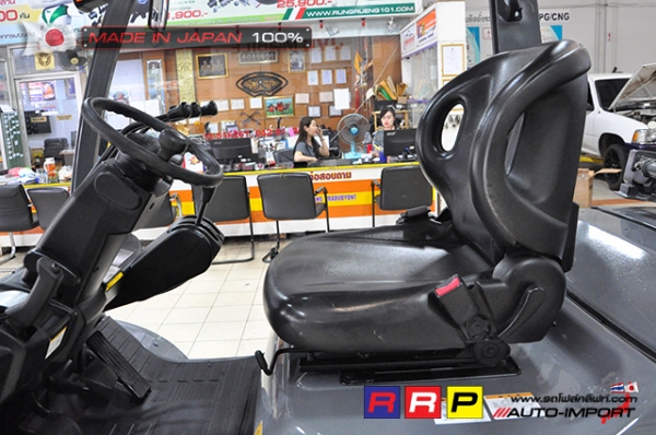 ขายรถโฟล์คลิฟท์มือสอง TOYOTA รุ่น 8FG30-30115 นำเข้าจากประเทศญี่ปุ่น 100\% ไม่เคยใช้งานในไทย