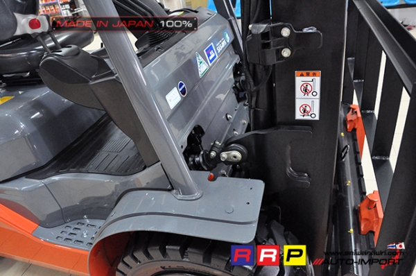 ขายรถโฟล์คลิฟท์มือสอง TOYOTA รุ่น 8FG30-30115 นำเข้าจากประเทศญี่ปุ่น 100\% ไม่เคยใช้งานในไทย