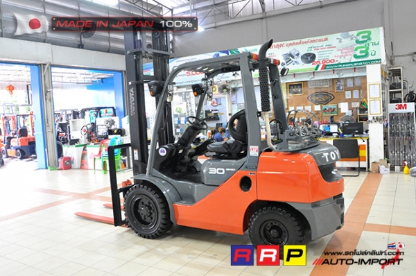 ขายรถโฟล์คลิฟท์มือสอง TOYOTA รุ่น 8FG30-30115 นำเข้าจากประเทศญี่ปุ่น 100\% ไม่เคยใช้งานในไทย