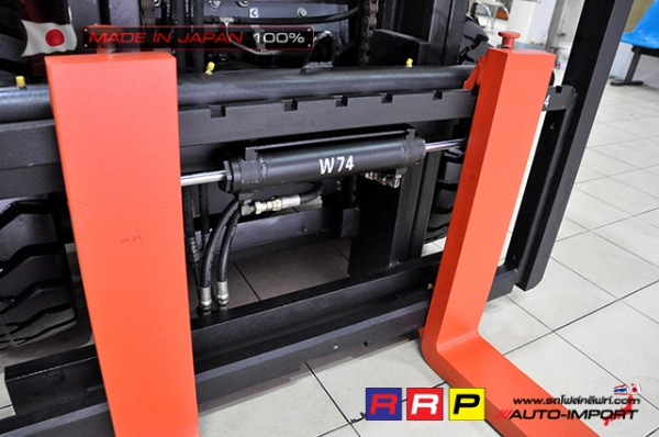 ขายรถโฟล์คลิฟท์มือสอง TOYOTA รุ่น 8FG30-30115 นำเข้าจากประเทศญี่ปุ่น 100\% ไม่เคยใช้งานในไทย