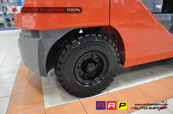 ขายรถโฟล์คลิฟท์มือสอง TOYOTA รุ่น 8FG30-30115 นำเข้าจากประเทศญี่ปุ่น 100\% ไม่เคยใช้งานในไทย