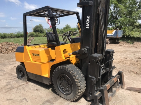ฟอร์คลิฟต์ TCM 4 ตัน ราคา 275,000 บาท