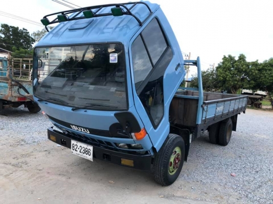 ขายครับ รถบรรทุก 6 ล้อ ISUZU NPR 115 แรง กระบะ 4.3 เมตร รถสวยพร้อมใช้ ขายครับ รถบรรทุก 6 ล้อ ISUZU NPR 115 แรง กระบะ 4.3 เมตร รถสวยพร้อมใช้