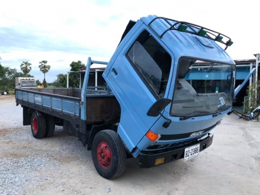 ขายครับ รถบรรทุก 6 ล้อ ISUZU NPR 115 แรง กระบะ 4.3 เมตร รถสวยพร้อมใช้ ขายครับ รถบรรทุก 6 ล้อ ISUZU NPR 115 แรง กระบะ 4.3 เมตร รถสวยพร้อมใช้