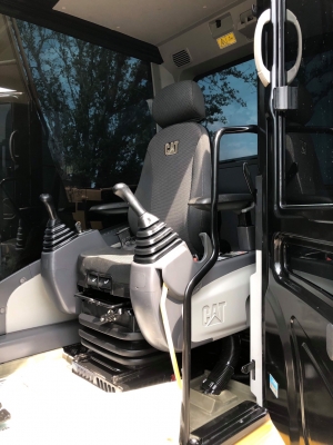 ขายดาวน์ Cat313D2 GC สวยๆค่ะ