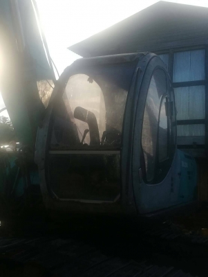 ขายแบคโฮ KOBELCO SK200