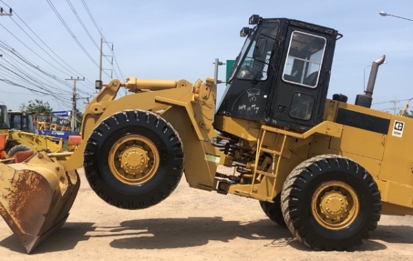 ขายรถตักล้อยาง CAT 936Z (เทียบเท่า WA300) นำเข้าเองจากญี่ปุ่น สภาพสวยพร้อมใช้ มีVDOการทำงานครับ