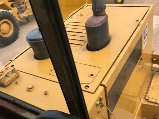 ขายรถตักล้อยาง CAT 936Z (เทียบเท่า WA300) นำเข้าเองจากญี่ปุ่น สภาพสวยพร้อมใช้ มีVDOการทำงานครับ