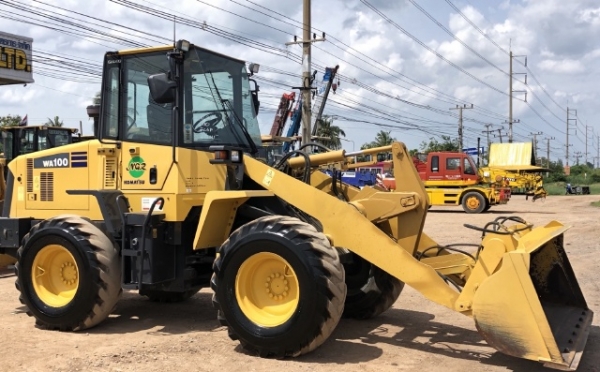 ขายรถตักล้อยาง KOMATSU WA100-5 แขนยาวพิเศษ นำเข้าเองจากญี่ปุ่น สภาพสวยพร้อมใช้ มีVDOการทำงานครับ
