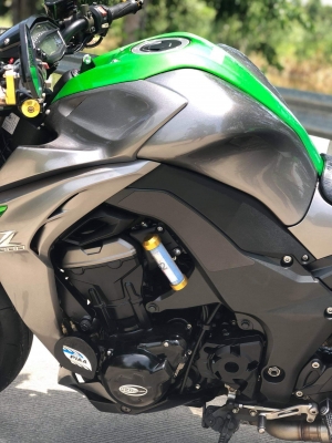 ขาย 319,500 บาท Z1000 abs ปี2014 ไมล์24,*** ✅รายละเอียดรถ✅ -สีเดิมทั้งคัน -ไม่เคยล้มหนักไม่เคยชนหนัก