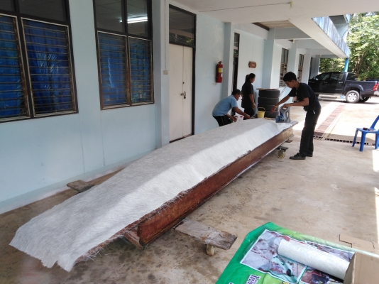 รับหุ้มเรือไม้ด้วยไฟเบอร์กล๊าส