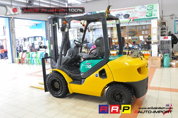 ขายรถโฟล์คลิฟท์มือสอง KOMATSU รุ่น FG30C-16-729204 นำเข้าจากประเทศญี่ปุ่น 100\% ไม่เคยใช้งานในไทย