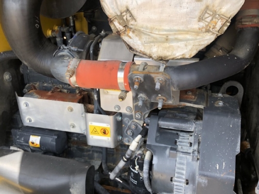 ขายรถตักล้อยาง KOMATSU WA380-6 ปี 2010 รถนอกนำเข้าจากญี่ปุ่น สภาพสวยพร้อมใช้ มีVDOการทำงานครับ