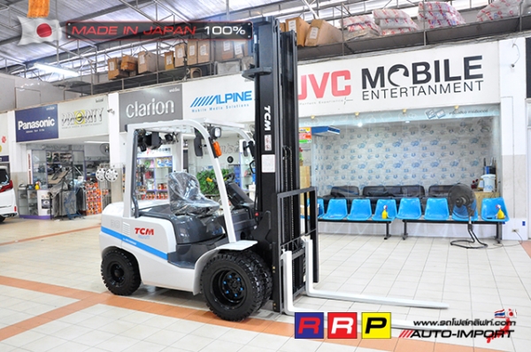 ขายรถโฟล์คลิฟท์มือสอง TCM รุ่น FD30T3K-2R900111 นำเข้าจากประเทศญี่ปุ่น 100\% ไม่เคยใช้งานในไทย
