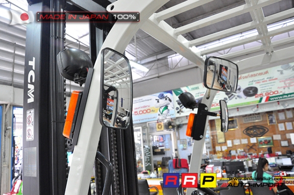 ขายรถโฟล์คลิฟท์มือสอง TCM รุ่น FD30T3K-2R900111 นำเข้าจากประเทศญี่ปุ่น 100\% ไม่เคยใช้งานในไทย