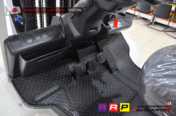 ขายรถโฟล์คลิฟท์มือสอง TCM รุ่น FD30T3K-2R900111 นำเข้าจากประเทศญี่ปุ่น 100\% ไม่เคยใช้งานในไทย