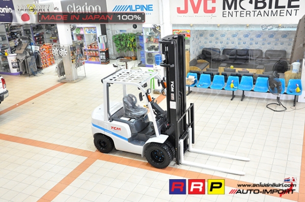 ขายรถโฟล์คลิฟท์มือสอง TCM รุ่น FD30T3K-2R900111 นำเข้าจากประเทศญี่ปุ่น 100\% ไม่เคยใช้งานในไทย