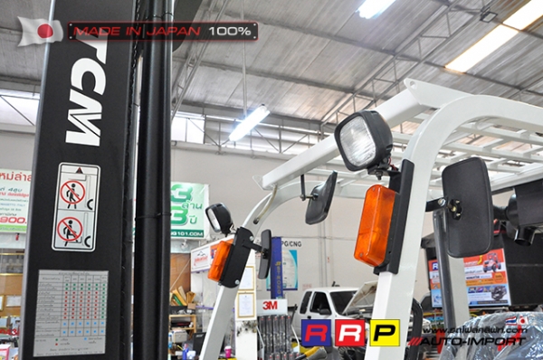 ขายรถโฟล์คลิฟท์มือสอง TCM รุ่น FD30T3K-2R900111 นำเข้าจากประเทศญี่ปุ่น 100\% ไม่เคยใช้งานในไทย