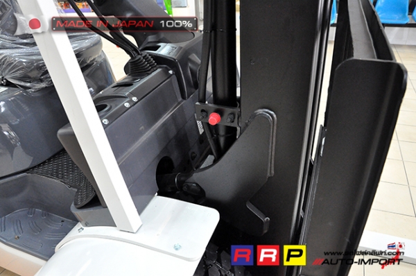 ขายรถโฟล์คลิฟท์มือสอง TCM รุ่น FD30T3K-2R900111 นำเข้าจากประเทศญี่ปุ่น 100\% ไม่เคยใช้งานในไทย