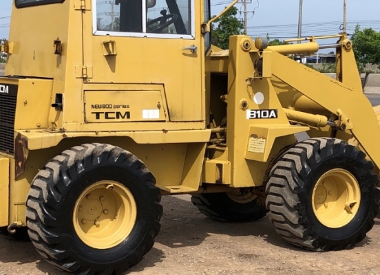 ขายรถตักล้อยาง TCM 810A-2 (เทียบเท่า WA30) (1,XXX ชั่วโมง) นำเข้าเองจากญี่ปุ่น สภาพสวยพร้อมใช้  มีVDOครับ