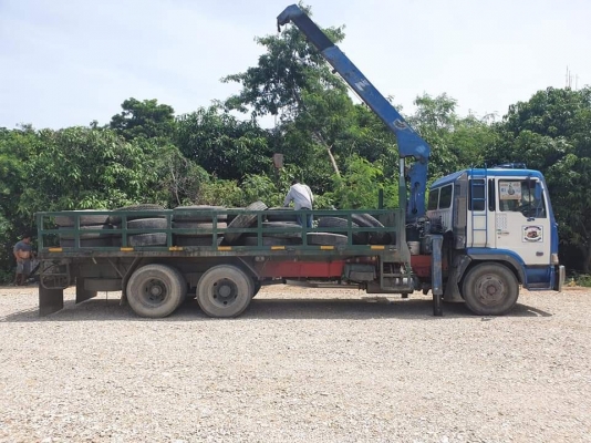 10ล้อHINOเพาเดียว รุ่นยาวพิเศษ  พร้อมเครน5ตัน เครื่องHO7Cโบอินเตอร์ รถสภาพดี แอรเย็น ภาษีไม่ขาดเล่มเอกสารครบ ราคา595000฿ ดูรถปากช่อง T0811336755ภัทร