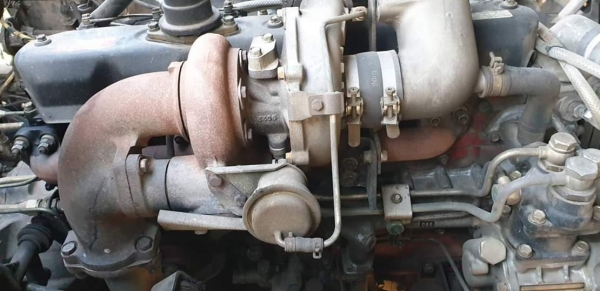 10ล้อHINOเพาเดียว รุ่นยาวพิเศษ  พร้อมเครน5ตัน เครื่องHO7Cโบอินเตอร์ รถสภาพดี แอรเย็น ภาษีไม่ขาดเล่มเอกสารครบ ราคา595000฿ ดูรถปากช่อง T0811336755ภัทร