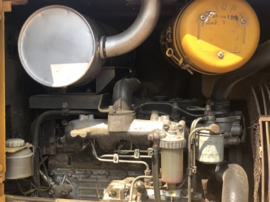 ขายรถตักล้อยาง TCM E830 นำเข้าเองจากญี่ปุ่น สภาพสวยพร้อมใช้ มีVDOการทำงานครับ