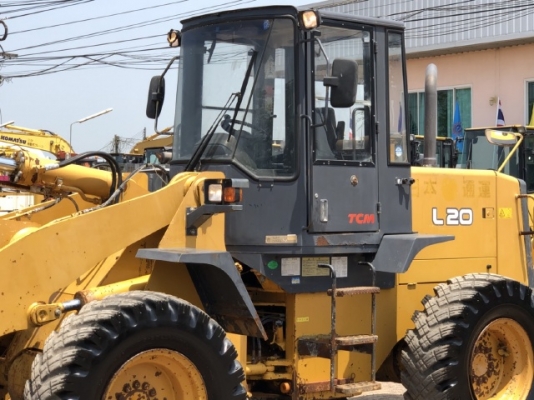 ขายรถตักล้อยาง TCM L20-3 (เทียบเท่า WA200) นำเข้าเองจากญี่ปุ่น สภาพสวยพร้อมใช้ มีVDOการทำงานครับ
