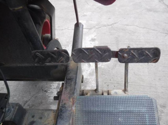 ขายรถพ่นยา SHOSHIN 3s-400b เก่าญี่ปุ่น 55,000.- (งดต่อรอง) ขายรถพ่นยา SHOSHIN 3s-400b เก่าญี่ปุ่น 55,000.- (งดต่อรอง)