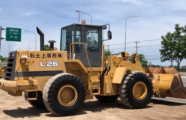 ขายรถตักล้อยาง TCM L26 นำเข้าเองจากญี่ปุ่น สภาพสวยพร้อมใช้ มีVDOการทำงานครับ