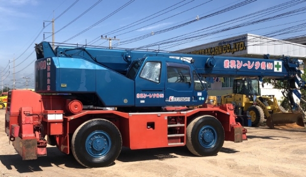 ขายรถเครน TADANO GR250N-1 (ขนาด 25 ตัน) ปี 2007 นำเข้าเองจากญี่ปุ่น สภาพสวยพร้อมใช้งาน มีVDOการทำงาน