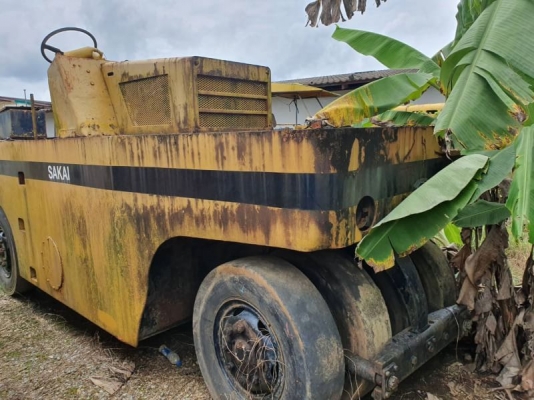 แพ็คสุดคุ้ม 3 คัน รถบดพร้อมเล่มทะเบียน ขาย 550,000 รถบดถนน 3 รายการ 1. SAKAI 9 ล้อ TS9 2.KAWASAKI 9 ล้อ KR200 3. DYNAPAC 3 ล้อเหล็ก WMOLA10 สภาพดีพร้อมใช้ แต่เก่าเก็บ รถอยู่ จันทบุรี 090-772-3710 090-772-3708 แพ็คสุดคุ้ม 3 คัน รถบดพร้อมเล่มทะเบียน ขาย 550,000 รถบดถนน 3 รายการ 1. SAKAI 9 ล้อ TS9 2.KAWASAKI 9 ล้อ KR200 3. DYNAPAC 3 ล้อเหล็ก WMOLA10 สภาพดีพร้อมใช้ แต่เก่าเก็บ รถอยู่ จันทบุรี 090-772-3710 090-772-3708