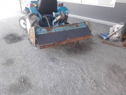 ขายรถไถมิตซู 15 แรง 2สูบดีเซล สวยๆคล่องตัวใช้งานง่ายครับ ราคาคุยง่ายๆครับ ขายรถไถมิตซู 15 แรง 2สูบดีเซล สวยๆคล่องตัวใช้งานง่ายครับ ราคาคุยง่ายๆครับ