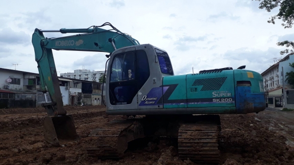 ขาย KOBELCO Sk200-6 YN10 ไฟเต็มเอกสารอินวอยราคา 780,000