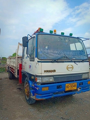 ขายรถหกล้อติดเครน 5ตัน