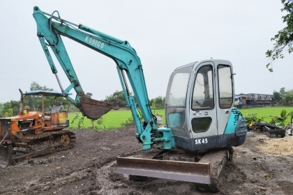 ขาย!! >>> Kobelco Sk45 หัวเก๋ง รถสวยพร้อมลุยงาน <<< เบอร์ติดต่อ 098-7155789 086-4631102 ขาย!! >>> Kobelco Sk45 หัวเก๋ง รถสวยพร้อมลุยงาน <<< เบอร์ติดต่อ 098-7155789 086-4631102