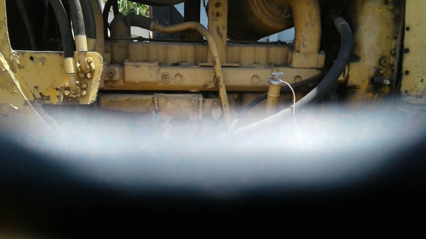 ขายแทรคเตอร์ CAT D5B เครื่อง10Z เกียร์ตัดตีนเป็ดมีสามคันราคาคันละ 1,300,000 ขายแทรคเตอร์ CAT D5B เครื่อง10Z เกียร์ตัดตีนเป็ดมีสามคันราคาคันละ 1,300,000